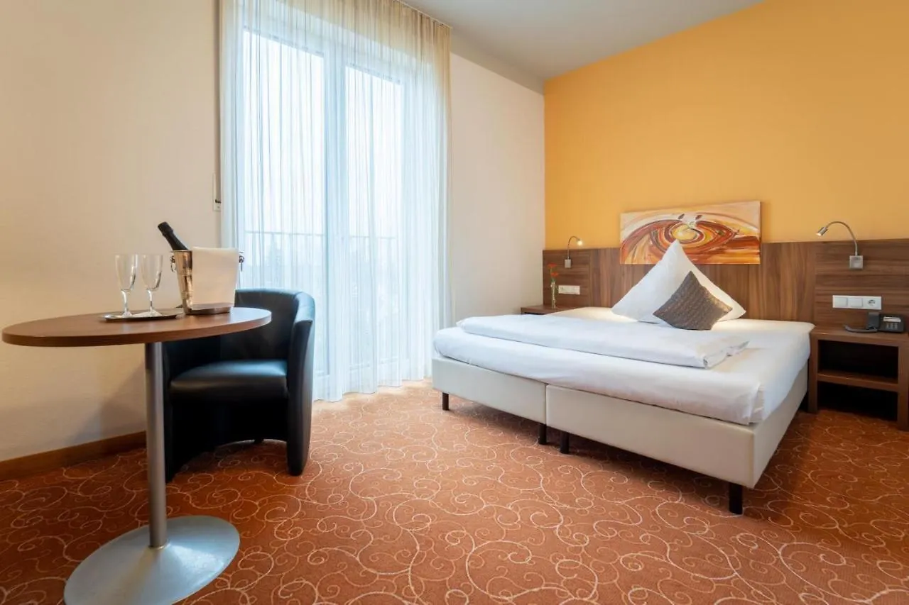 Hotel St Georg - Regensburg 4*,