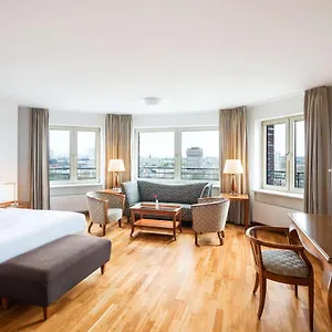 Hotel Lindner Frankfurt Main Plaza, Part Of Jdv By Hyatt Frankfurt am Main